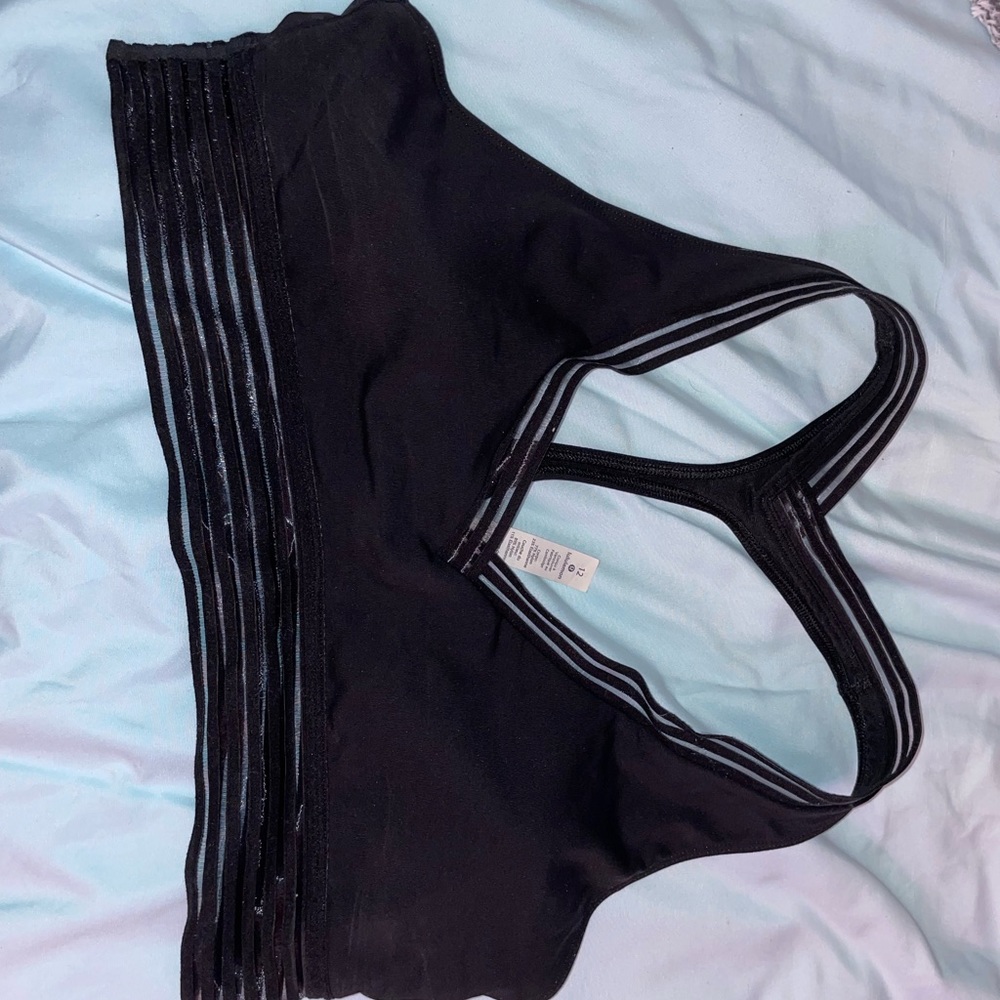 Lululemon Speed Up Bra